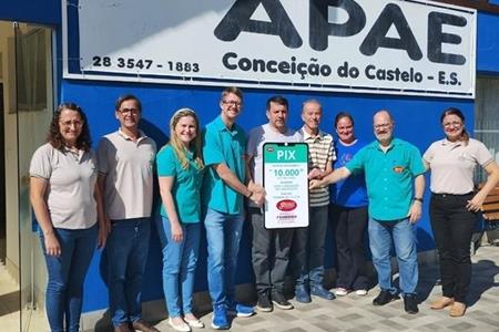 imagem Solidariedade que Transforma: Comercial Glícia doa R$10 mil à Apae