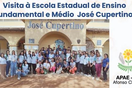 imagem Visita à Escola Estadual de Ensino Fundamental e Médio José Cupertino.