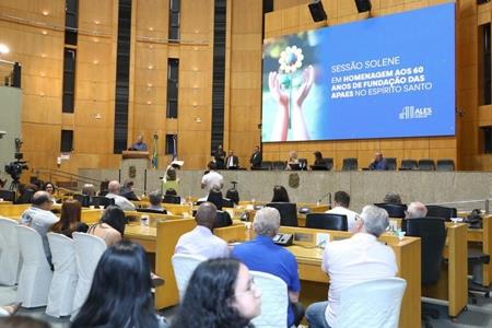 imagem Assembleia Legislativa homenageia os 60 anos das Apaes no estado